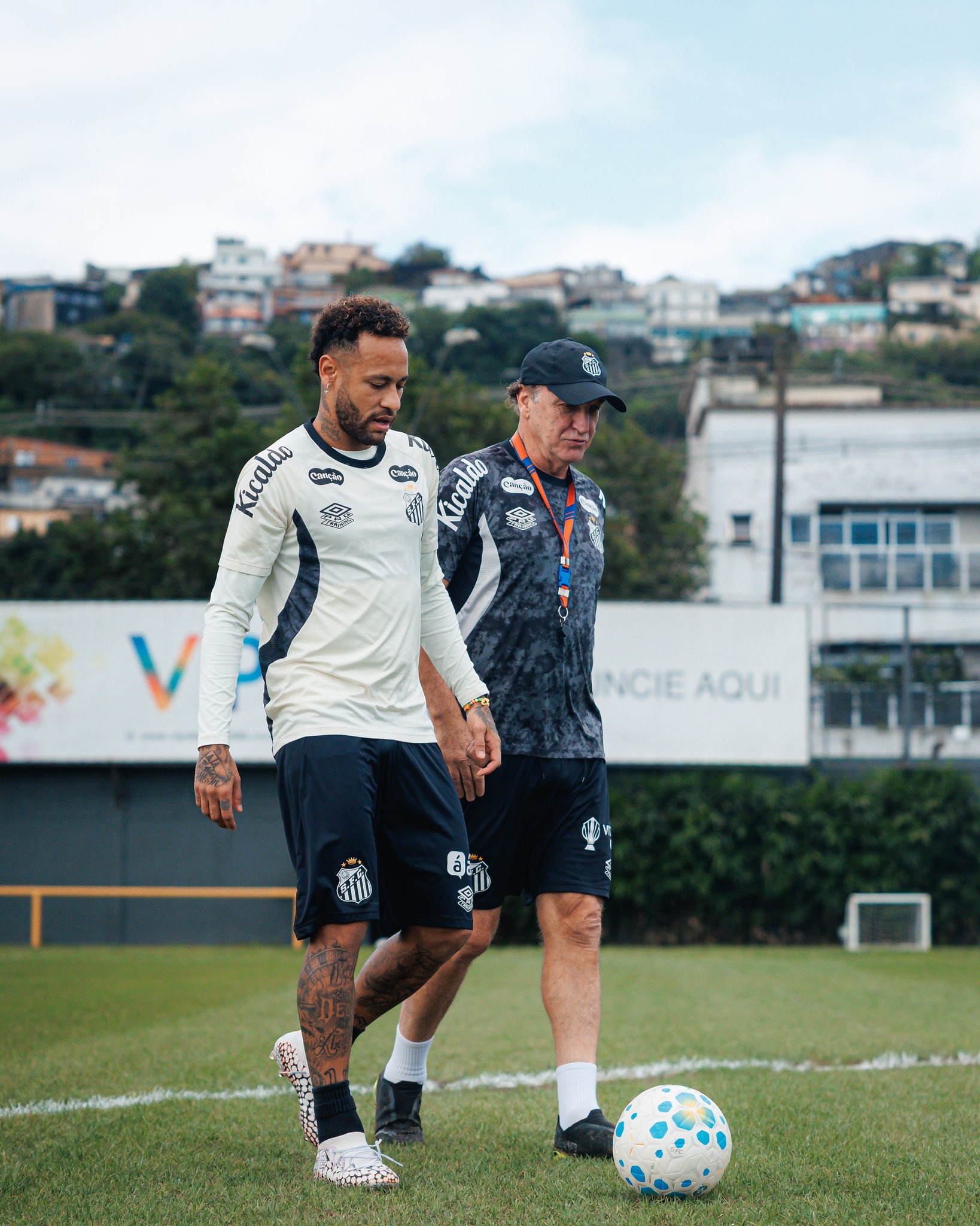 Neymar, atacante do Santos, em foto da reportagem sobre a suspensão no STJD